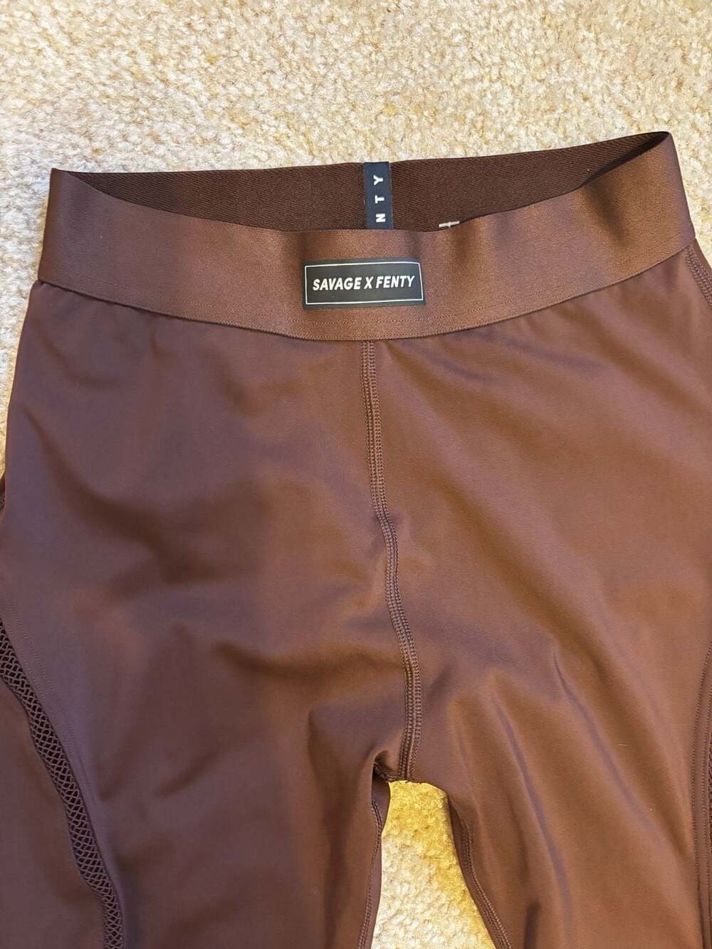 Savage X Fenty Sport PowerForm High-Waisted Mesh Trim Leggings in Espresso Brown